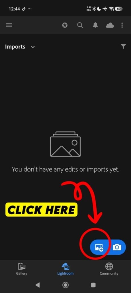Step 2 Click on the blue button to add presets in Lightroom